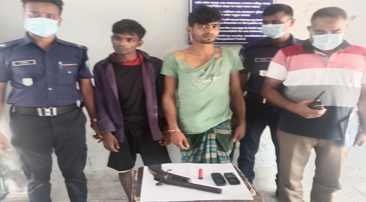 খোকসার ঈশ্বরদীতে দেশীয় অস্ত্রসহ ২ ডাকাত গ্রেফতার