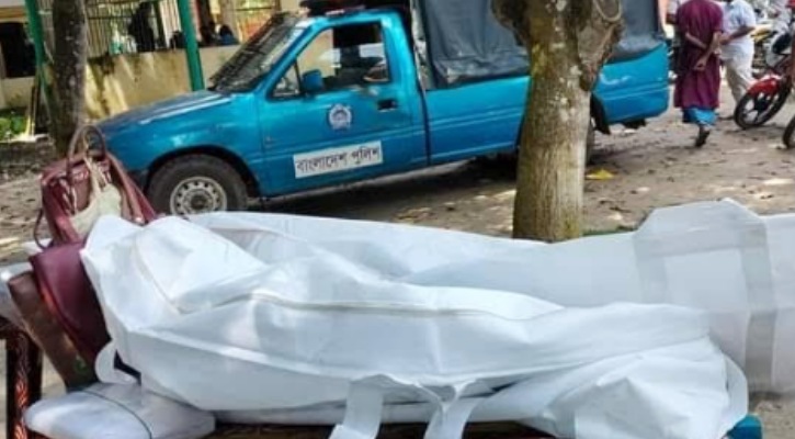 মাগুরায় ট্রাকচাপায় ৭ মাস বয়সী শিশুসহ মায়ের মৃত্যু