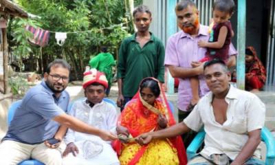 ৪২ ইঞ্চি বর ৩৬ ইঞ্চি কনে, ধুমধাম করে বিয়ে দিলেন এলাকাবাসী