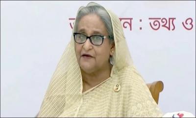 পেনড্রাইভে কেউ সিনেমা পাঠালে সেটাও দেখি: প্রধানমন্ত্রী