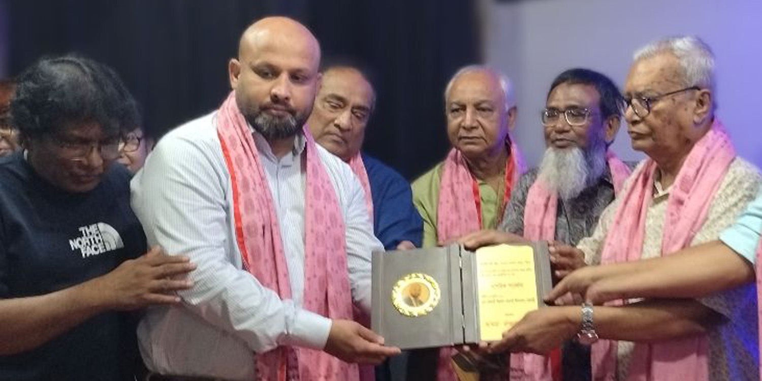 ডার্লিংটনের কাউন্সিলর নির্বাচিত হওয়ায় রিমনকে রাজবাড়ীতে নাগরিক সংবর্ধনা