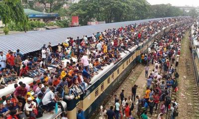 ৪ দিনে ঢাকা ছেড়েছেন ৮৮ লাখ ৭৭ হাজার সিম ব্যবহারকারী