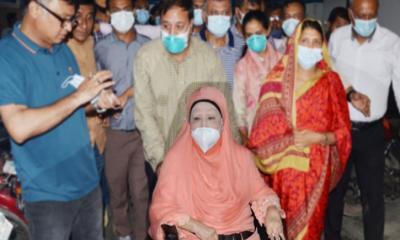 খালেদা জিয়াকে কয়েক দিন হাসপাতালে থাকতে হবে