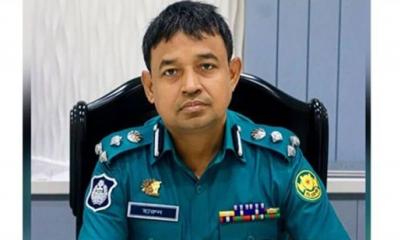 ডিবিপ্রধান হারুনসহ ১০ জনের বিরুদ্ধে মামলার আবেদন