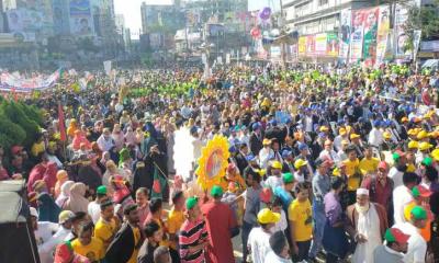 বিএনপির গণসমাবেশ দুপুরে, সকালেই পরিপূর্ণ কুমিল্লার টাউনহল মাঠ