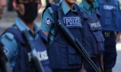 সর্বোচ্চ সতর্ক অবস্থানে পুলিশ