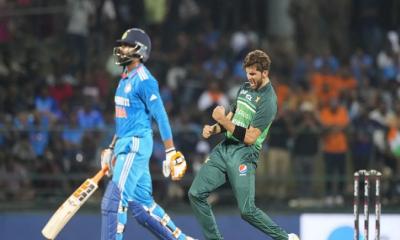 বৃষ্টিতে ভেসে গেল ভারত-পাকিস্তান ম্যাচ