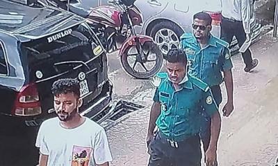 দিনে দুপুরে ব্যাংক থেকে ২০ লাখ টাকা ছিনতাই, পুলিশসহ গ্রেপ্তার ৫