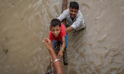 ভারতে বন্যায় নিহত শতাধিক, ভয়াবহ পরিস্থিতি দিল্লিতে