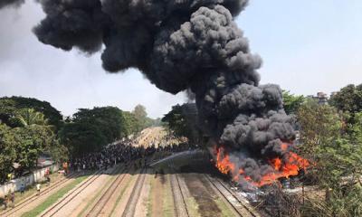 চট্টগ্রামের আগুন নিয়ন্ত্রণে, রেল যোগাযোগ স্বাভাবিক