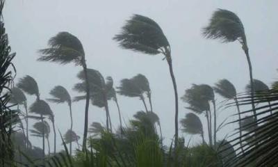 ১১ জেলায় ৮০ কি.মি. বেগে ঝড়ো হাওয়াসহ বৃষ্টির আভাস