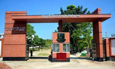 মাদকসেবিদের জন্য হটস্পট পবিপ্রবি