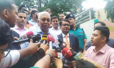 ভাঙচুর-অগ্নিসংযোগ করলে নিরাপত্তাবাহিনী বসে থাকবে না: স্বরাষ্ট্রমন্ত্রী