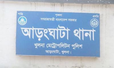 পুলিশ পরিচয়ে স্বামীকে আটকে রেখে স্ত্রীকে গণধর্ষণের অভিযোগ