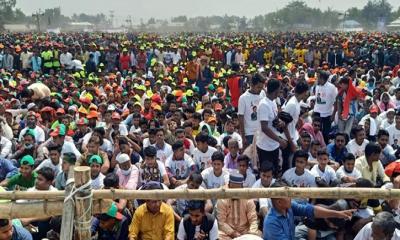 মিঠামইনে মঞ্চে প্রধানমন্ত্রী, কানায় কানায় পূর্ণ জনসভাস্থল